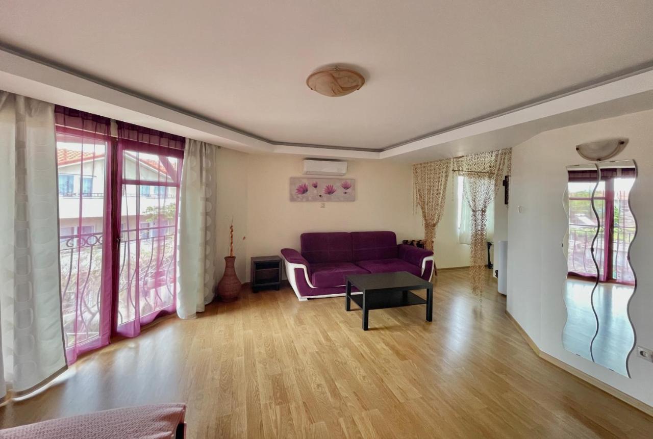 مبيت وإفطار فاما فيكي Vamabel House المظهر الخارجي الصورة