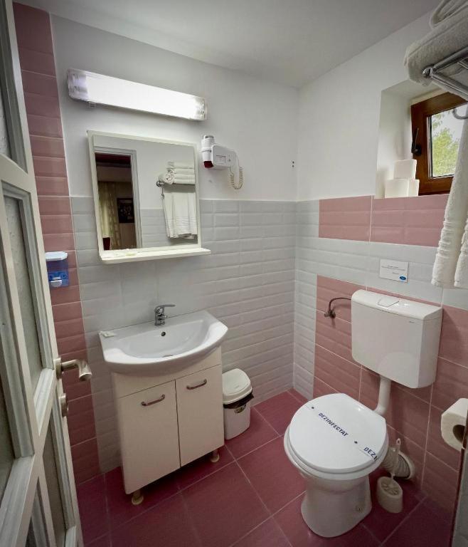 مبيت وإفطار فاما فيكي Vamabel House المظهر الخارجي الصورة