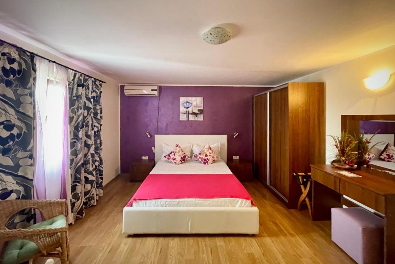 مبيت وإفطار فاما فيكي Vamabel House المظهر الخارجي الصورة
