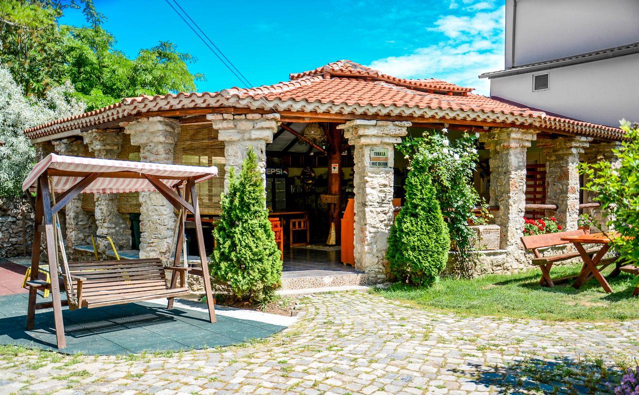مبيت وإفطار فاما فيكي Vamabel House المظهر الخارجي الصورة